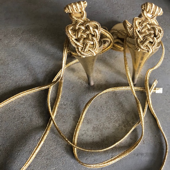 Roberto Cavalli gladiator sandals gold worn once - Picture 2 of 6